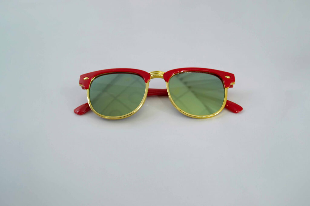 C871 - Red